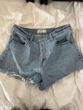 Abercrombie & Fitch Light Blue Denim Cutoff Shorts - 90’s cut off
